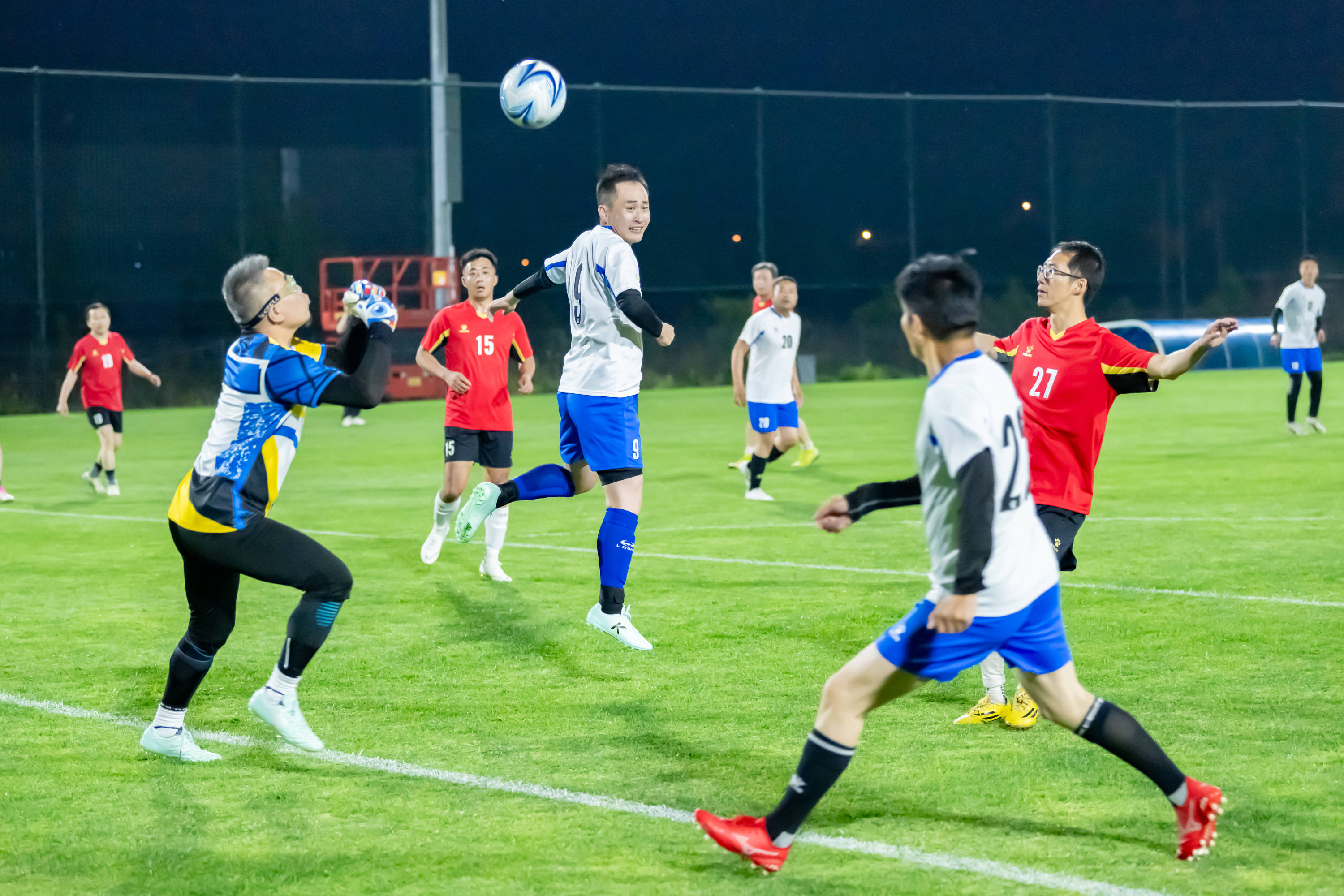 也非足總杯 也非足總杯