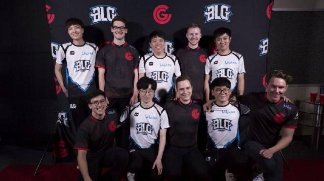 还体现在他 还体现在他